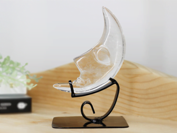 Clear Quartz Moon 170G